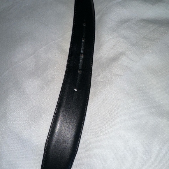 Men’s Magnanni Black and Brown Leather Belt size 42 - Picture 3 of 4